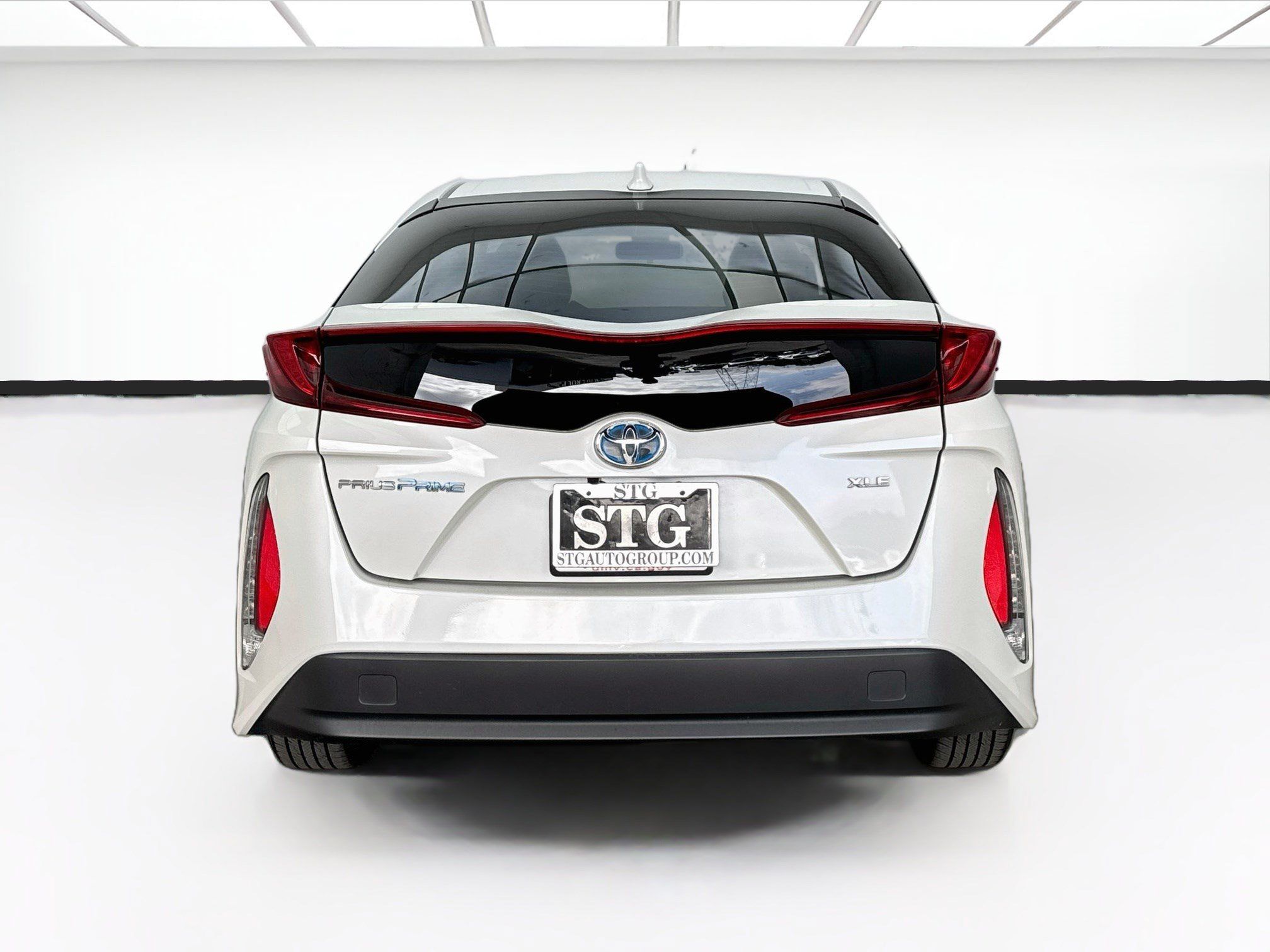 Used 2020 Toyota Prius Prime XLE FWD image 5