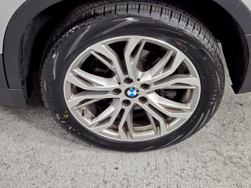 Used 2020 BMW X2 xDrive28i w/ Convenience Package AWD/4WD image 13