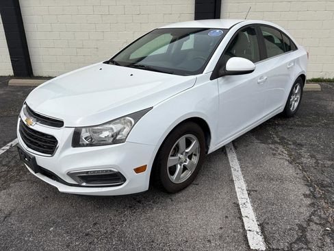 Used 2015 Chevrolet Cruze LT w/ Enhanced Safety Package image 1