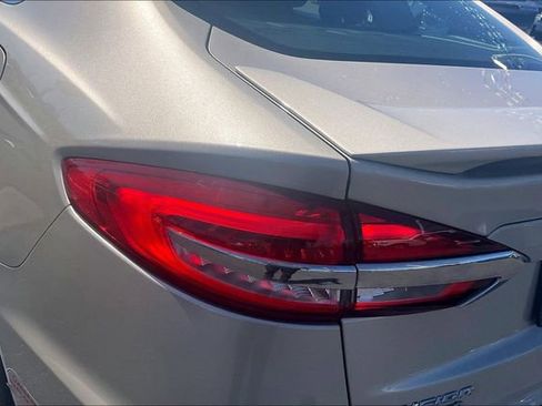 Used 2019 Ford Fusion Energi Titanium FWD image 29