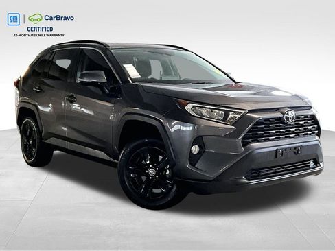 Used 2020 Toyota RAV4 XLE w/ Convenience Package image 1