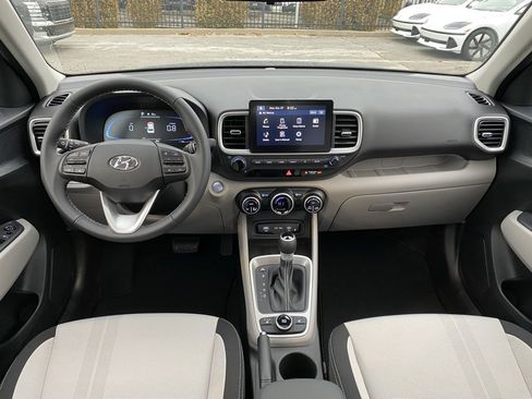 New 2026 Hyundai Venue SEL image 28