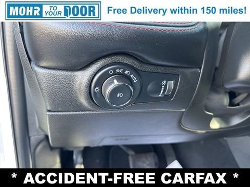 Used 2023 Dodge Durango GT image 24