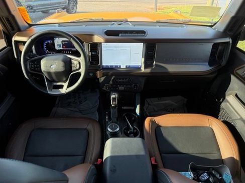 Used 2022 Ford Bronco Outer Banks AWD/4WD image 10