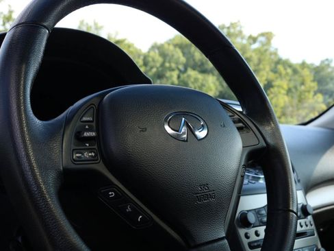Used 2012 INFINITI G37 x Sedan w/ Premium Pkg AWD/4WD image 28