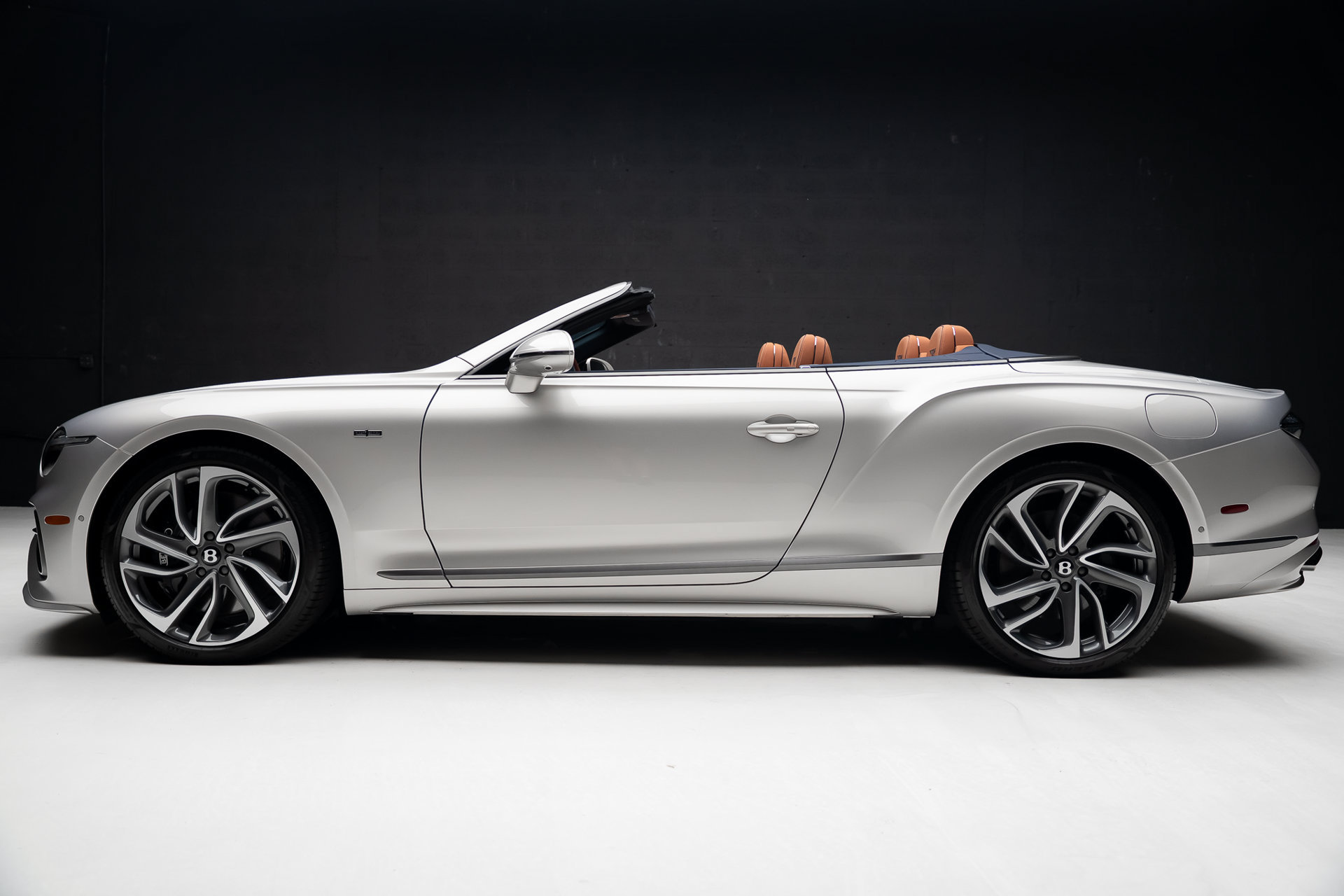 Used 2025 Bentley Continental GT Speed w/ First Edition Specification AWD/4WD image 19