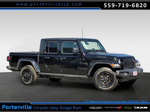 Used 2023 Jeep Gladiator Willys image 1