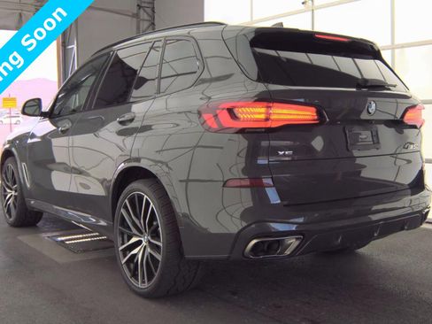 Used 2023 BMW X5 M50i w/ Executive Package image 4