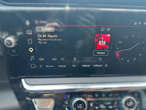 Used 2024 GMC Sierra 1500 Denali Ultimate AWD/4WD image 18