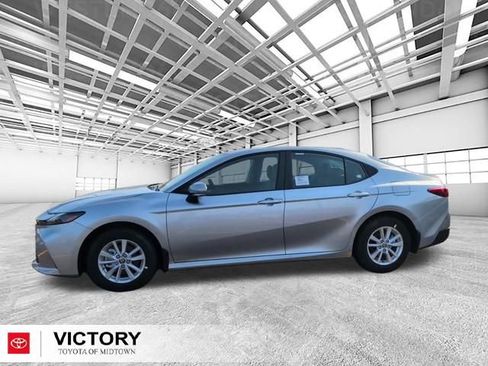 Used 2026 Toyota Camry LE w/ Convenience Package AWD/4WD image 7