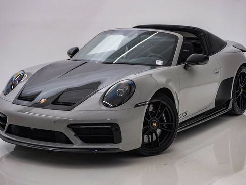 Used 2023 Porsche 911 Targa 4 GTS AWD/4WD image 3