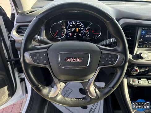 Used 2023 GMC Acadia AT4 w/ Technology Package image 15