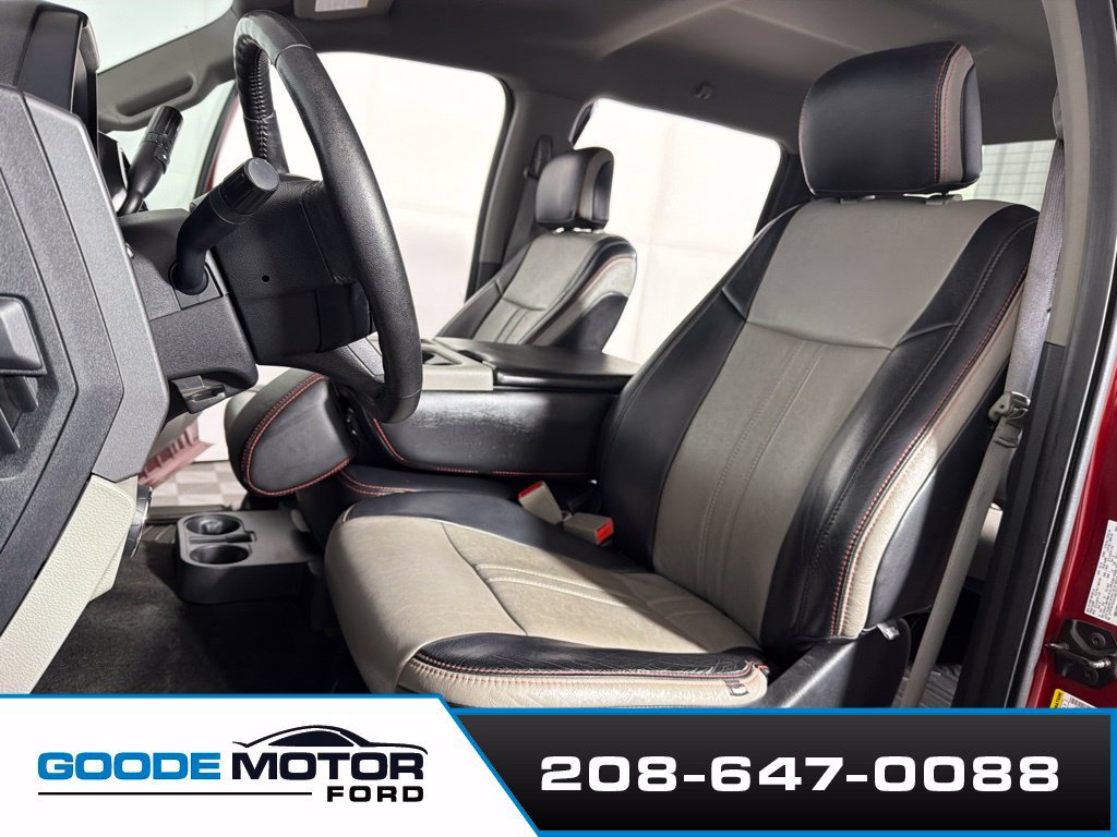 Used 2018 Ford F150 XLT w/ Equipment Group 302A Luxury AWD/4WD image 11