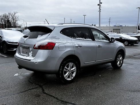 Used 2013 Nissan Rogue SV image 5
