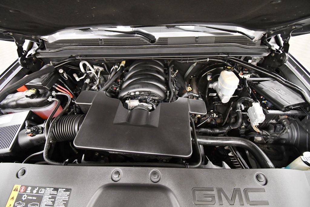 Used 2020 GMC Yukon Denali w/ Denali Ultimate Package AWD/4WD image 12