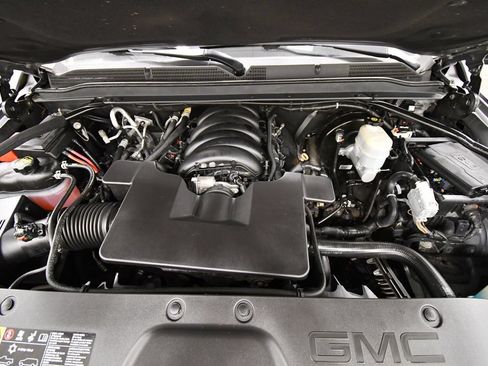 Used 2020 GMC Yukon Denali w/ Denali Ultimate Package AWD/4WD image 12