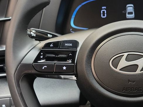 New 2026 Hyundai Elantra SEL Sport Premium FWD image 17