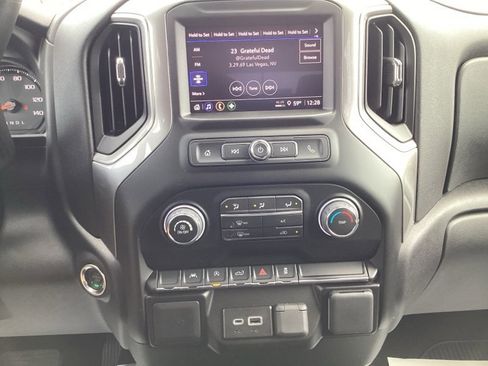 New 2026 Chevrolet Silverado 1500 Custom image 38