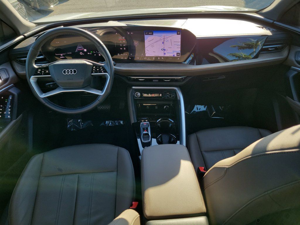 Used 2025 Audi Q5 Premium w/ Convenience Package AWD/4WD image 23