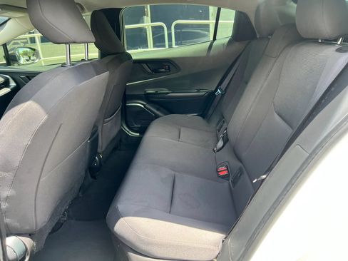 Used 2024 Toyota Prius LE FWD image 20