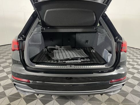 Used 2025 Audi Q3 2.0T Premium Plus w/ Premium Plus Package image 22