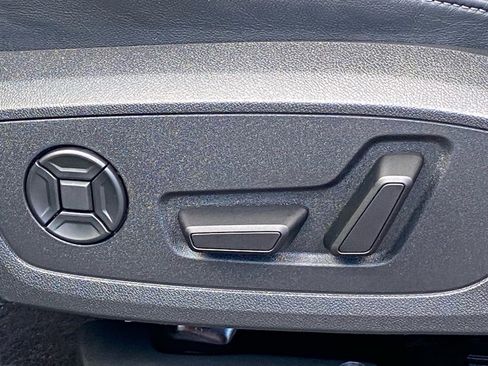 Used 2024 Audi Q4 e-tron Premium Plus w/ Premium Plus image 13