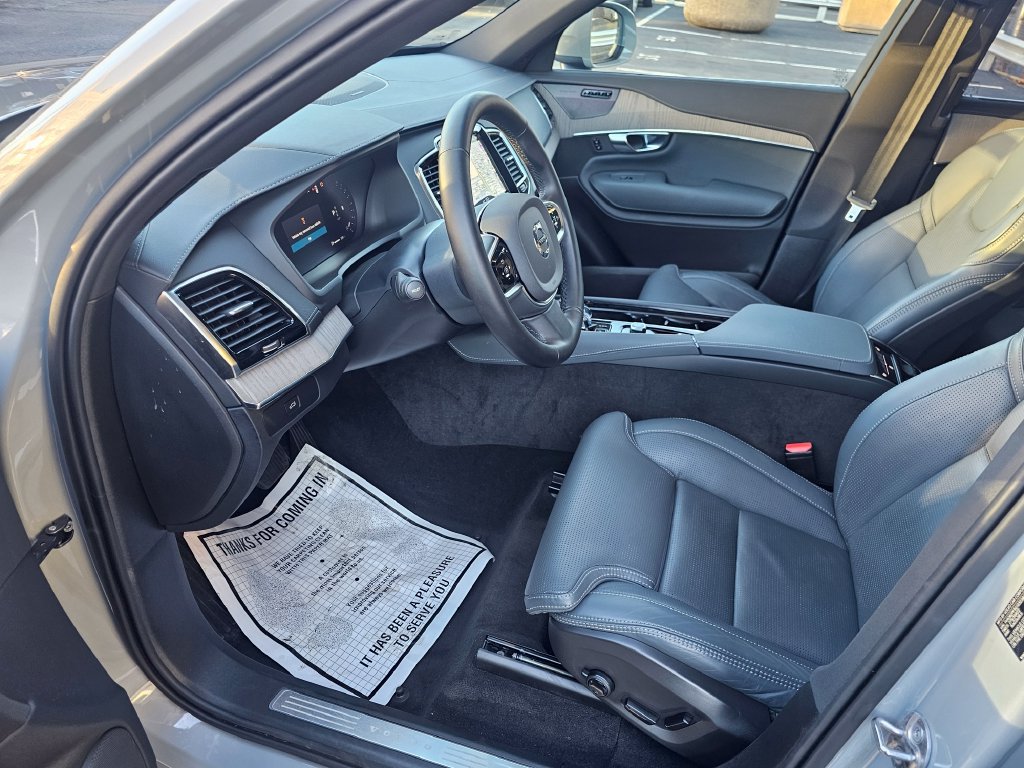 Certified 2025 Volvo XC90 B6 Ultra w/ Protection Package AWD/4WD image 40