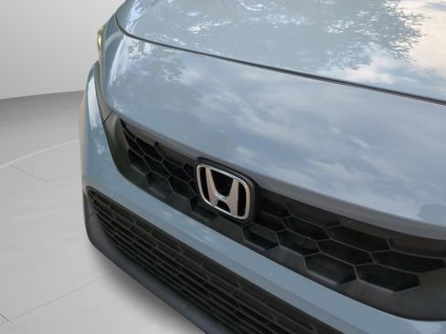 Used 2023 Honda Civic Sport image 29