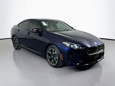 Certified 2025 BMW M235i xDrive w/ Premium Package image 4