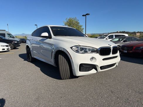 Used 2018 BMW X6 sDrive35i w/ M Sport Package image 3