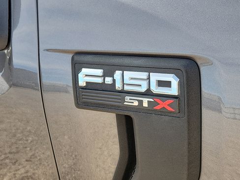 Used 2021 Ford F150 XL w/ STX Appearance Package image 8