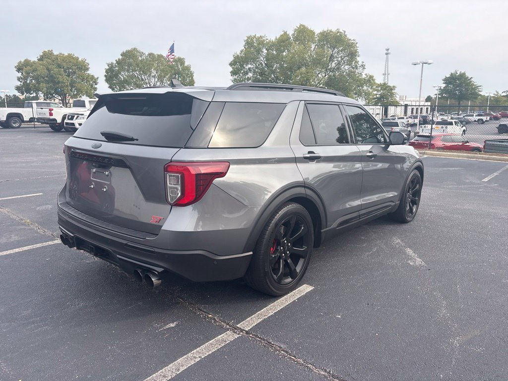 Used 2022 Ford Explorer ST w/ Equipment Group 401A AWD/4WD image 3