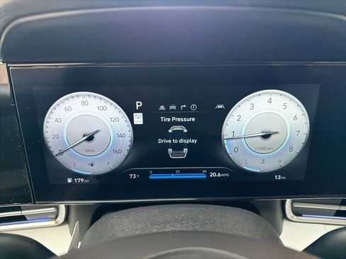 New 2026 Hyundai Elantra Limited FWD image 24
