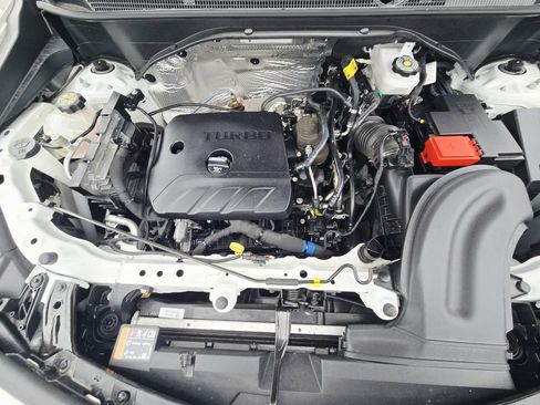 Used 2023 Buick Encore GX Select AWD/4WD image 16