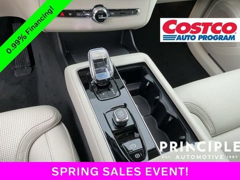 New 2026 Volvo XC90 T8 Ultra w/ Protection Package Premier AWD/4WD image 19