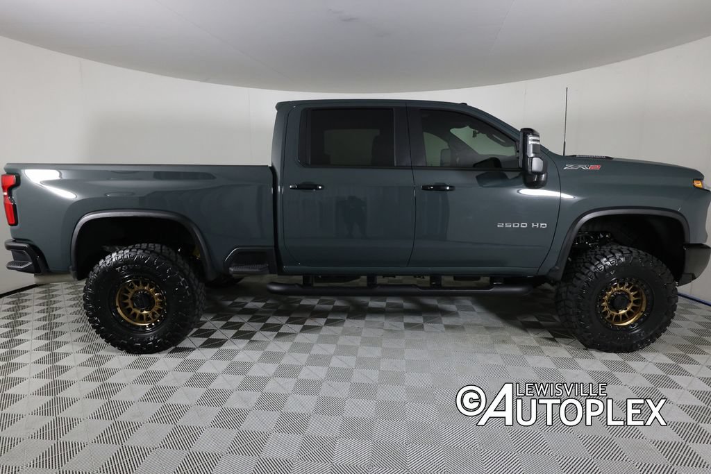 Used 2026 Chevrolet Silverado 2500 ZR2 AWD/4WD image 4