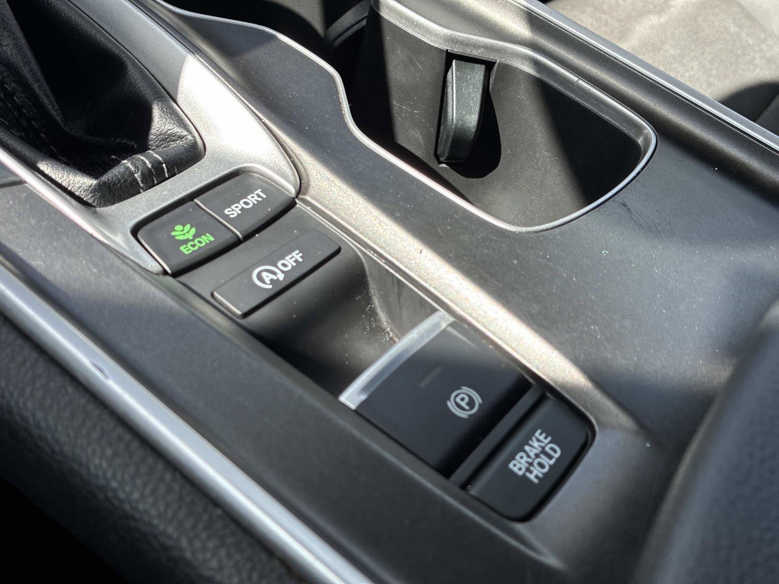 Used 2022 Honda Accord Sport image 29