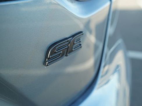 Used 2022 Toyota Corolla SE image 38