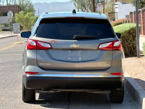 Used 2019 Chevrolet Equinox LT FWD image 4