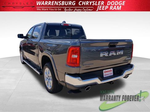 New 2026 RAM 1500 Big Horn AWD/4WD image 6