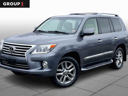 Used 2014 Lexus LX 570 4WD w/ Luxury Package