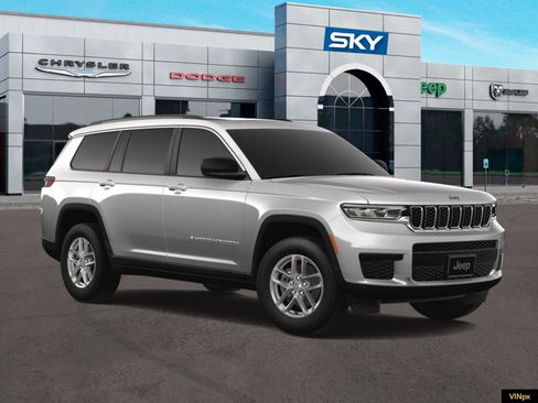 New 2025 Jeep Grand Cherokee L Laredo image 14