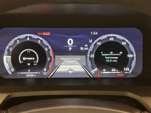 Used 2024 Toyota Tacoma TRD Off-Road image 10