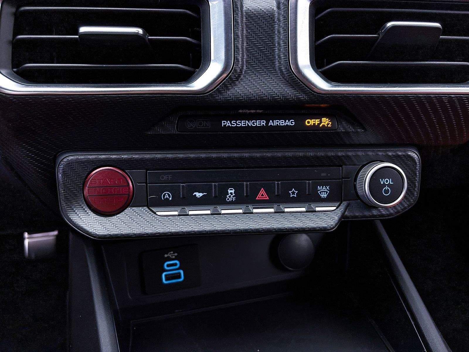 Used 2025 Ford Mustang GT Premium RWD image 26
