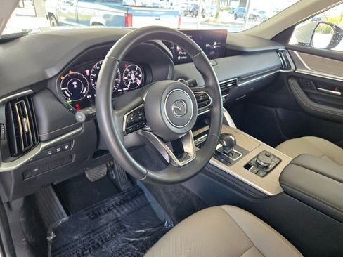 Used 2025 MAZDA CX-90 Plug-In Hybrid w/ Preferred image 10