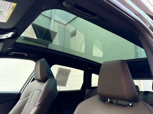 Certified 2025 BMW X3 xDrive30i image 12