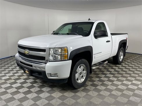 Used 2009 Chevrolet Silverado 1500 W/T image 1