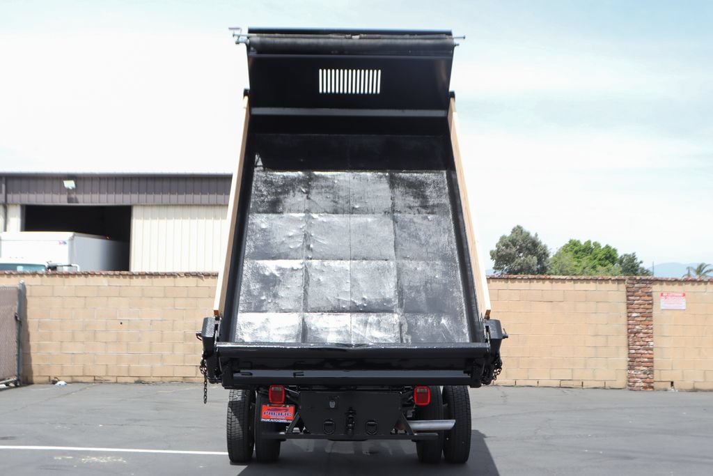 Used 2020 Ford F550 4x4 Regular Cab Super Duty image 8