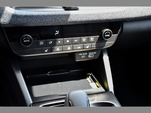 New 2026 Subaru Outback Limited AWD/4WD image 34