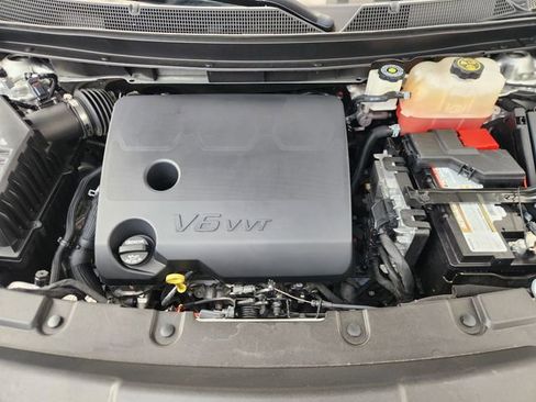 Used 2021 Chevrolet Traverse LS w/ LPO, Floor Liner Package image 30